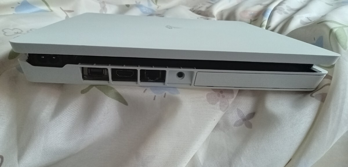 SONY PlayStation4 CUH-2100A ホワイト整備品_画像4