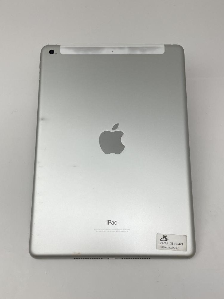 142【ジャンク品】 iPad 第5世代 32GB softbank シルバー_画像2