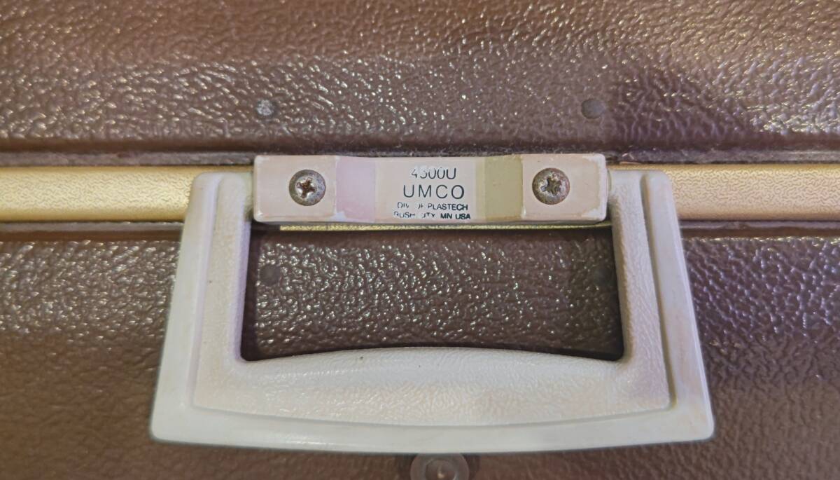 UMCO 4500u アムコ タックルボックス アムコ ヘドン バルサ 50 ビンテージ オールド ブラウン 大型 ユーズド USEDの画像2