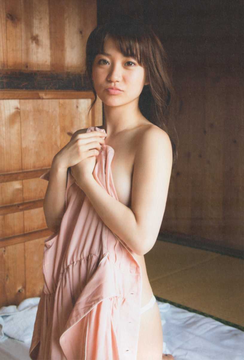 初版帯付き 大島優子 写真集 優子 特別付録メッセージ入りポストカード 愛読者カード付 匿名発送!！ 送料230円_画像4