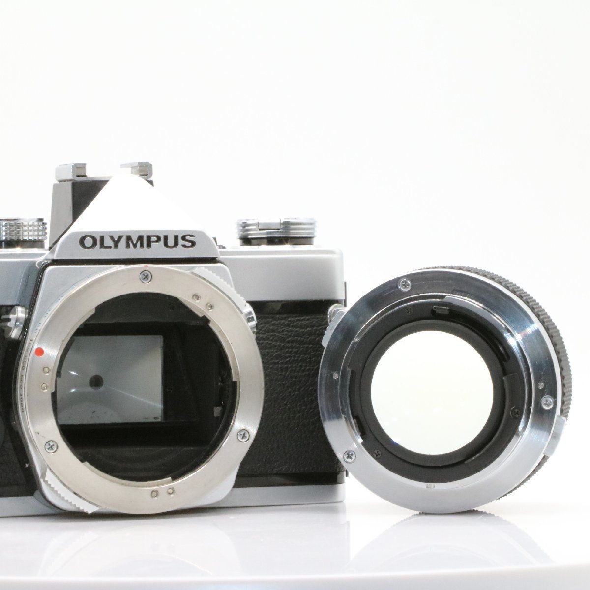 良品 OLYMPUS OM-1 MD シルバー 一眼レフフィルムカメラ OM-SYSTEM G.ZUIKO AUTO-S 50mm f1.4 標準 単焦点 プライム マニュアルレン_画像8