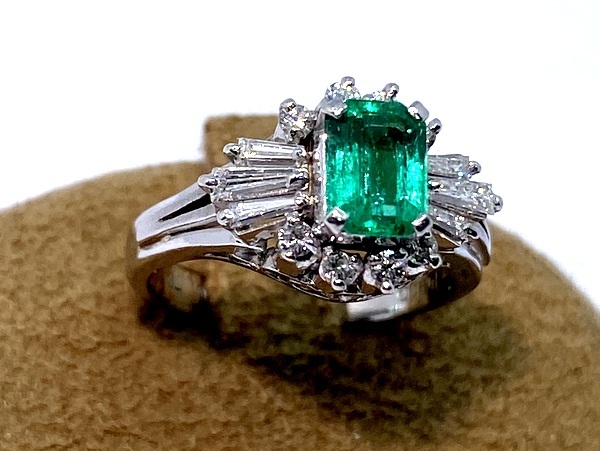 [ prompt decision /6.5 number ] PT900 emerald diamond ring E:0.70ct D:0.38ct ring jewelry platinum 6.1g