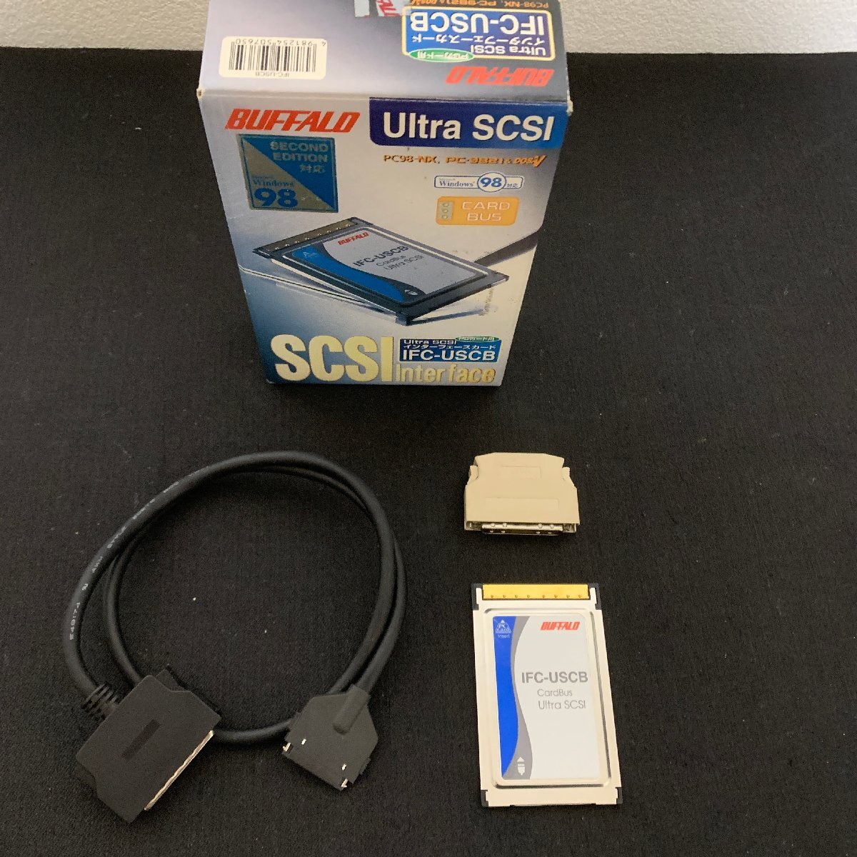 K462 BUFFALO Ultra SCSI インターフェイスカード IFC-USCB CARDBUS 動作未確認の画像1