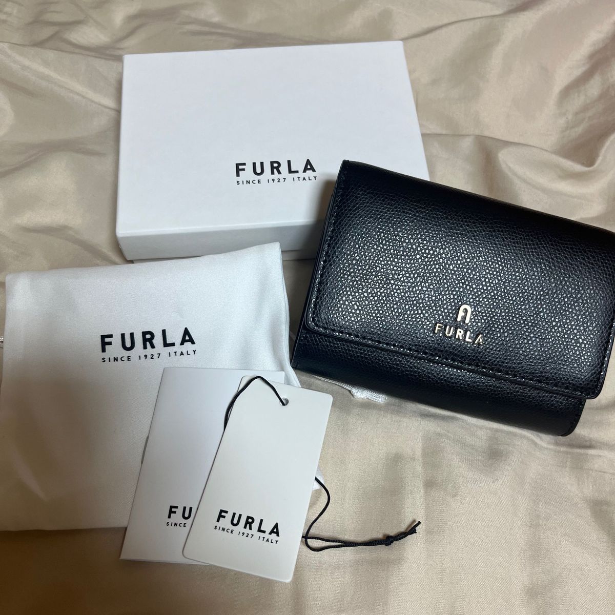 FURLA 折財布