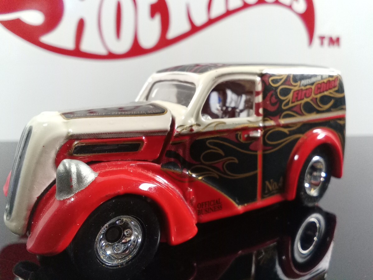 Hot Wheels Ford Anglia E494A Panel Truck ルース ホットウィール フォード アングリアパネルトラック 消防署ロッド Mattel 1999の画像9