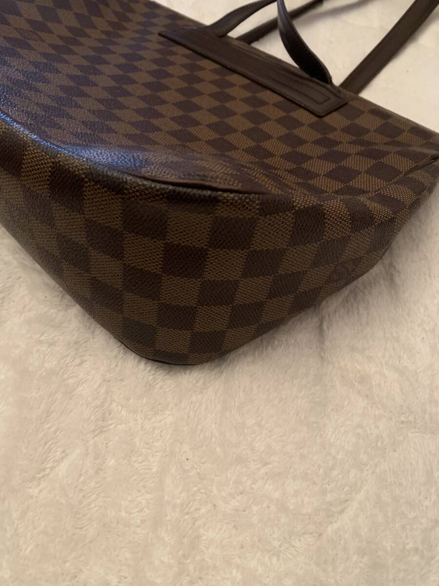 ルイ・ヴィトン VUITTON トートバッグ ダミエ 中古 革 ハンドバッグ レディース マグネット開閉 オシャレ 内側赤 売り_画像4