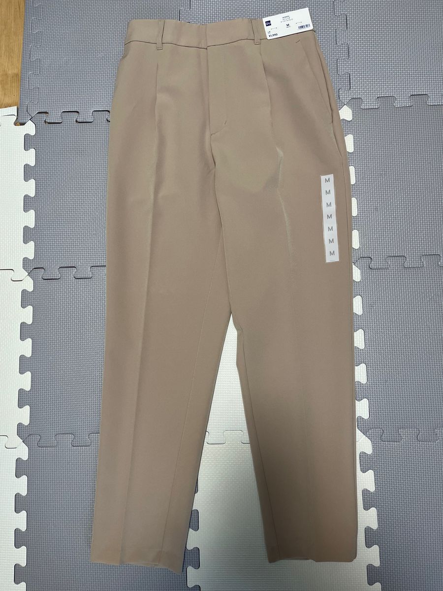 GU ストレッチテーパードパンツ Mサイズ|Yahoo!フリマ(旧 GU ストレッチテーパードパンツ Mサイズ|Yahoo!フリマ(旧