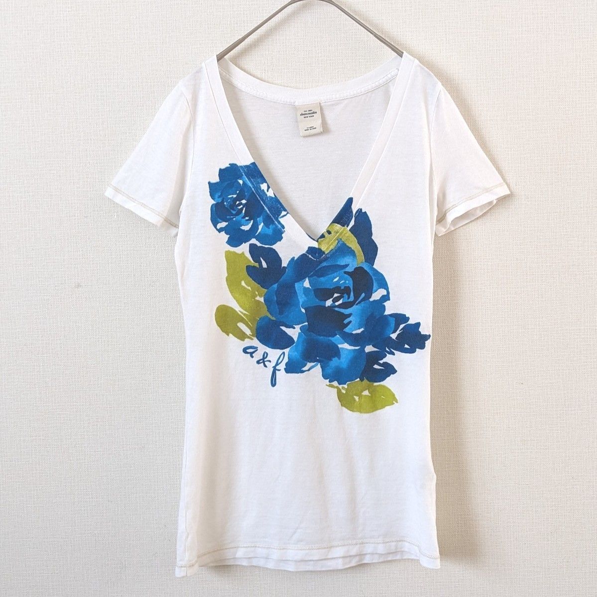 Tシャツ カットソー 半袖 深vネック プリント 花柄 フラダンス  白 XLサイズ