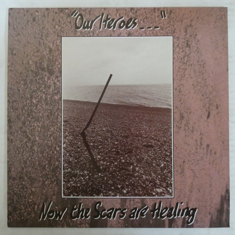46067922;【UK盤/12inch/45RPM/美盤】Our Heroes / Now The Scars Are Healingの画像1