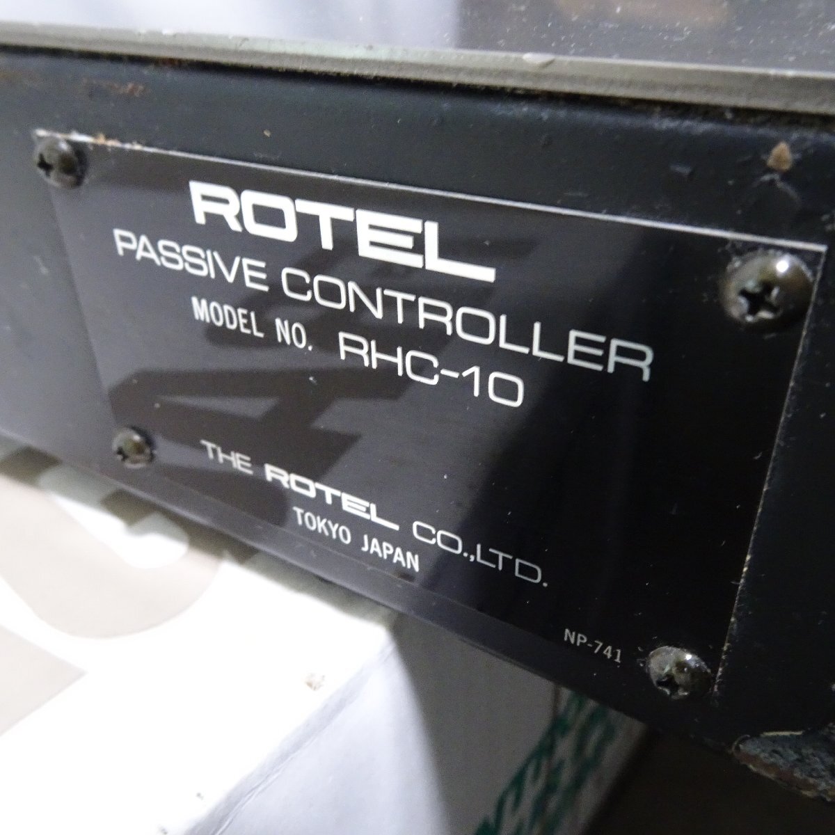 Q10429【発送可!元箱付!】ROTEL RHC-10 パッシブコントローラー　A-63_画像2