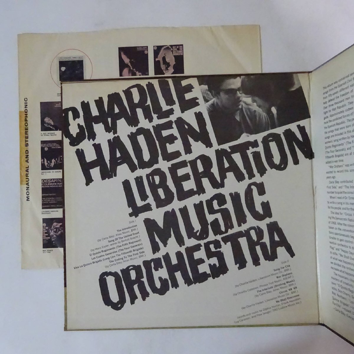 14029915;【US盤/Impulse!/赤黒ラベル/コーティング/見開き】Charlie Haden / Liberation Music Orchestra_画像2