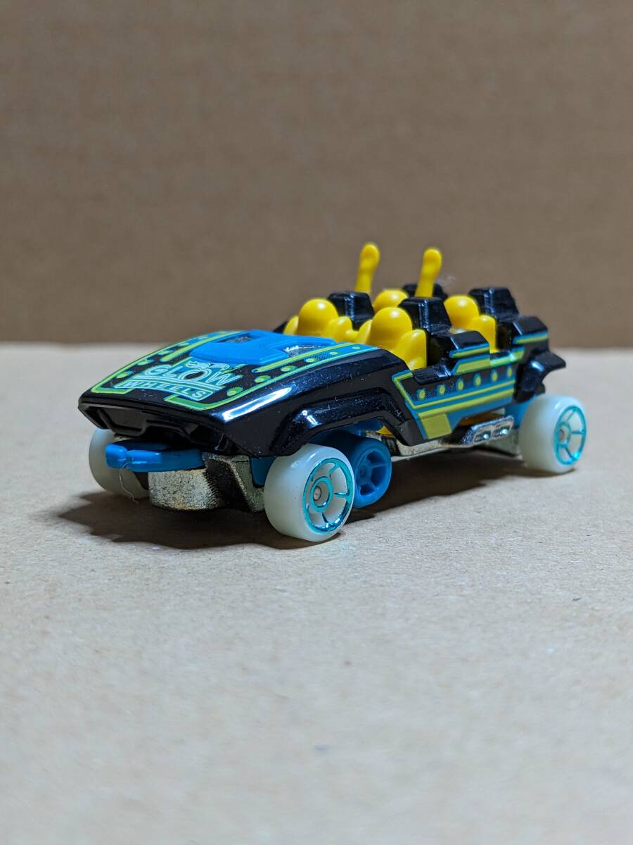 Hot Wheels ホットウィール Loopsterの画像1