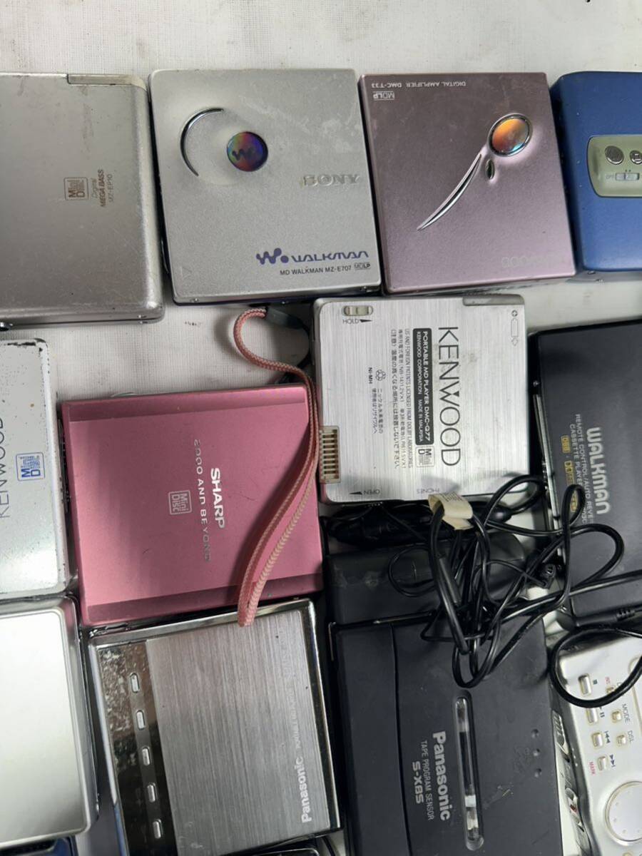  portable MD player MD Walkman 22 pcs set sale cassette 