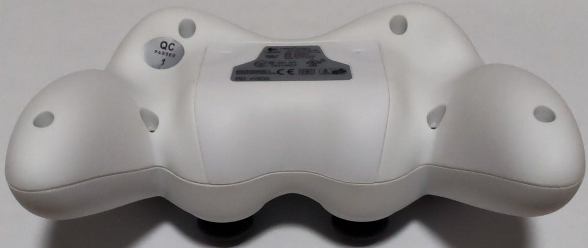 PS2 ロジクール ワイヤレスコントローラ ホワイト 箱・取説付 PS2 ロジクール ワイヤレスコントローラ ホワイト 箱・取説付