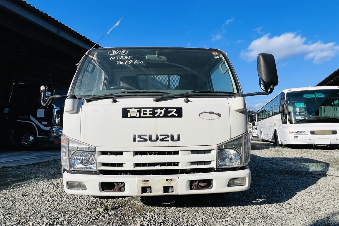  animation have! selling out!H23 year Isuzu Elf ELF flat deck low floor loading 2t 2.9L diesel 5 speed MT engine good condition! Saga Fukuoka 