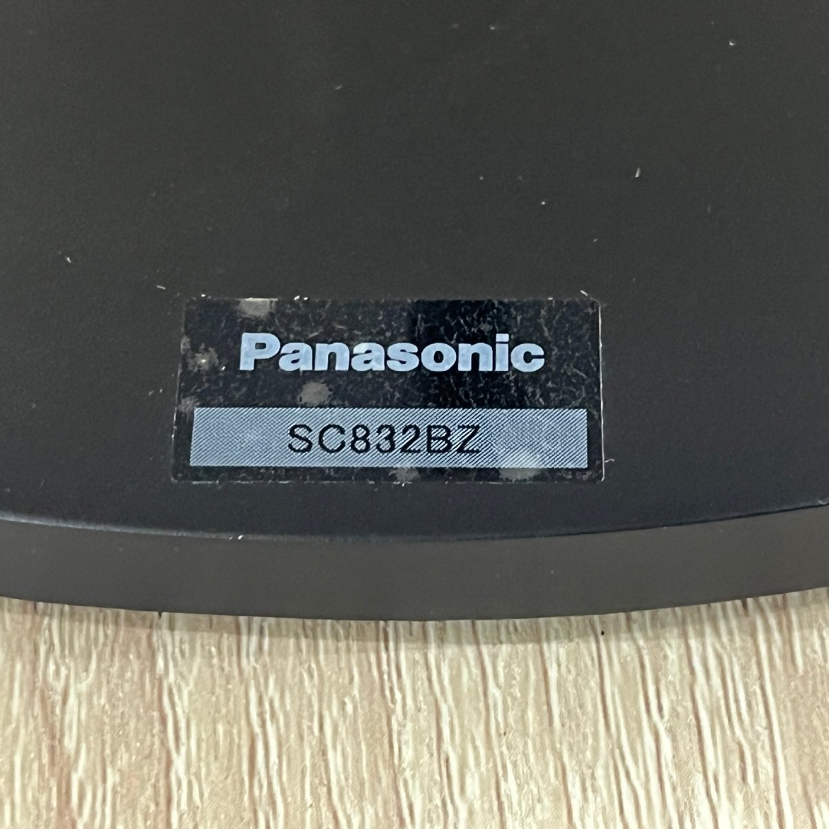 ◎M353 Panasonic 卓上型 LED(電球色) スタンド 中間スイッチ付 LED電球交換型 MODIFY パネル付型 白熱電球60形1灯器具相当 (rt)_画像2