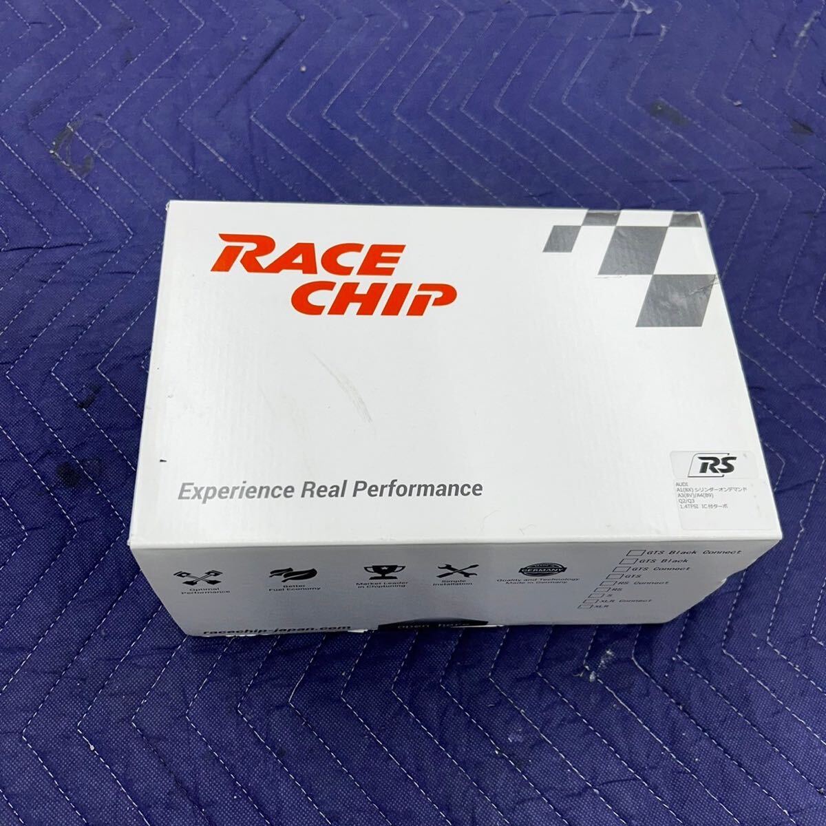 A3 アウディ AUDI 8V 1.4TFSI レースチップRS サブコン RACE CHIP_画像4