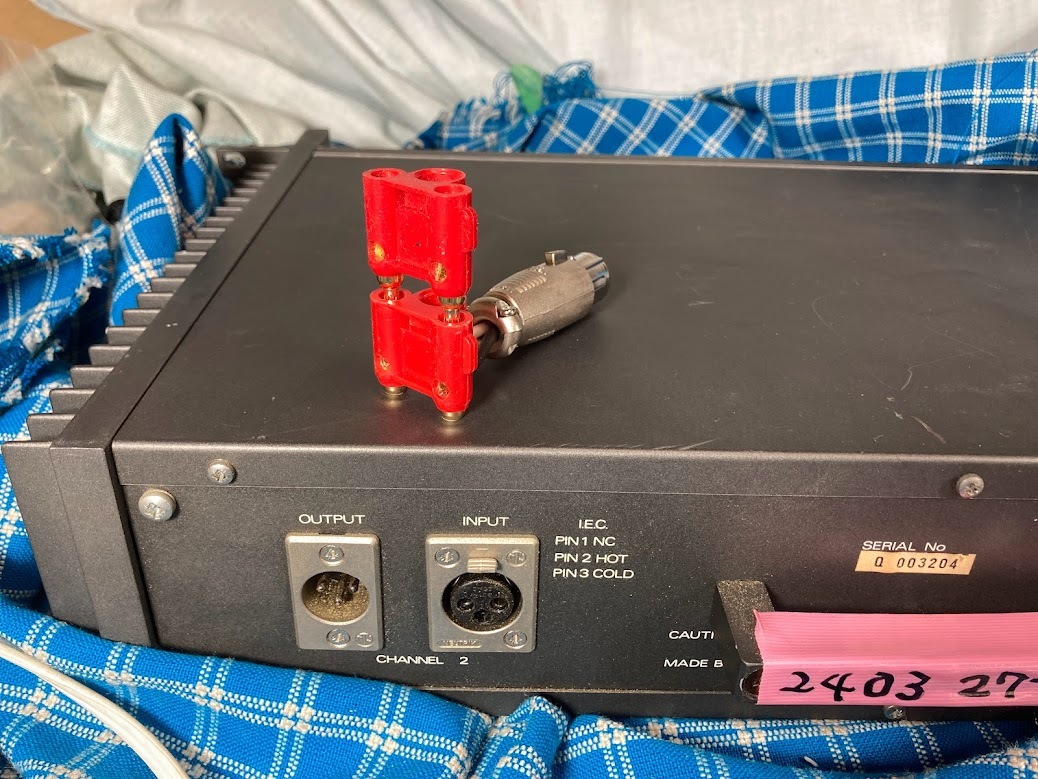 QUAD　クォード　パワーアンプ 520 完動品　3ヶ月保証】_XLRーバナナ変換お付けします