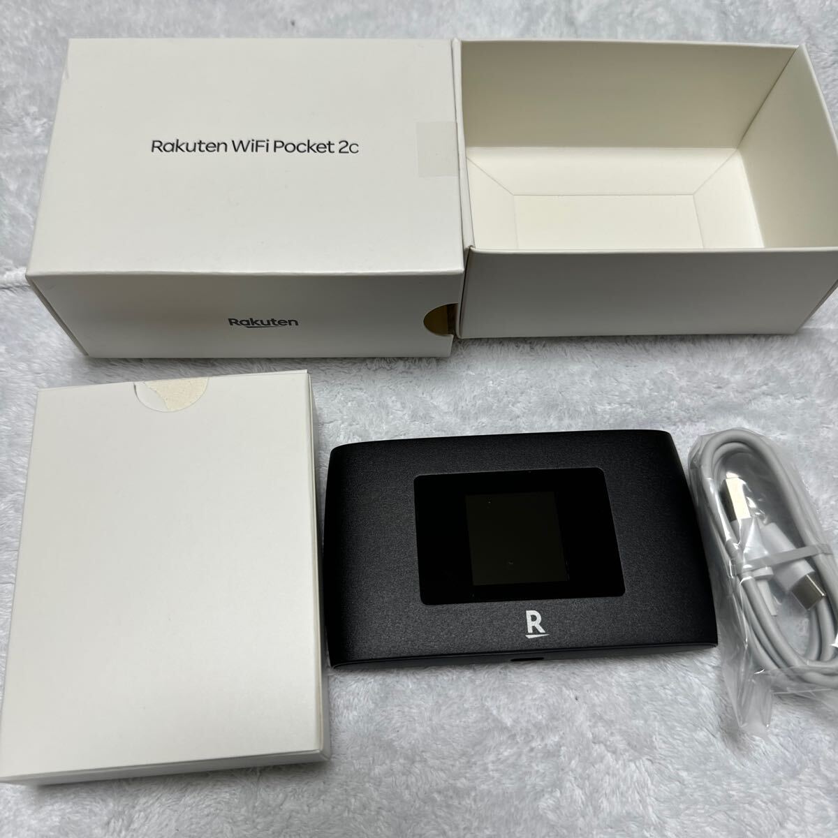 Rakuten Pocket WiFi 2C_画像1