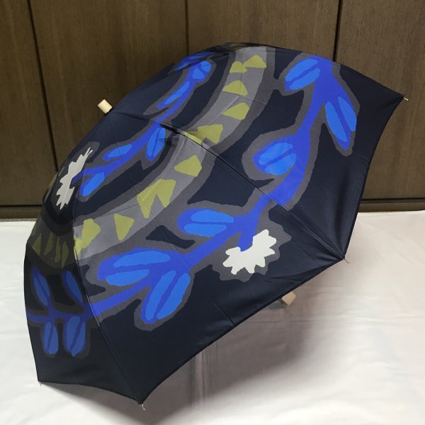 《新品》OTTAIPNU オッタイピイヌ／雨用折傘・折りたたみ傘【トカゲ・紺ネイビーブルー系】鈴木マサル_画像2