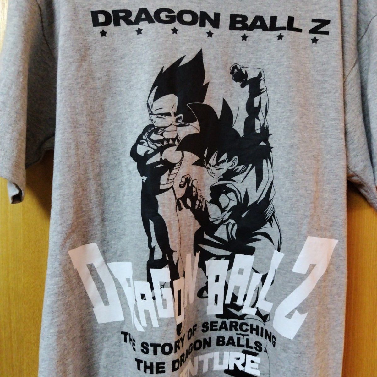 新品　未使用】ドラゴンボールZ　孫悟空　ベジータ　グレイ　Tシャッ　半袖　M