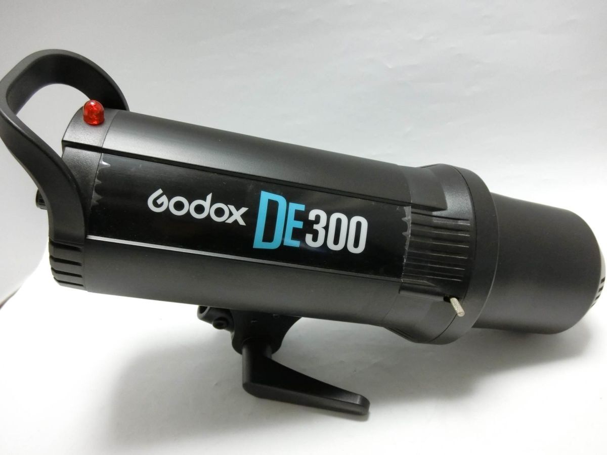 GODOX DE300 モノブロックストロボ 正常動作保証／YJ240314007_画像2