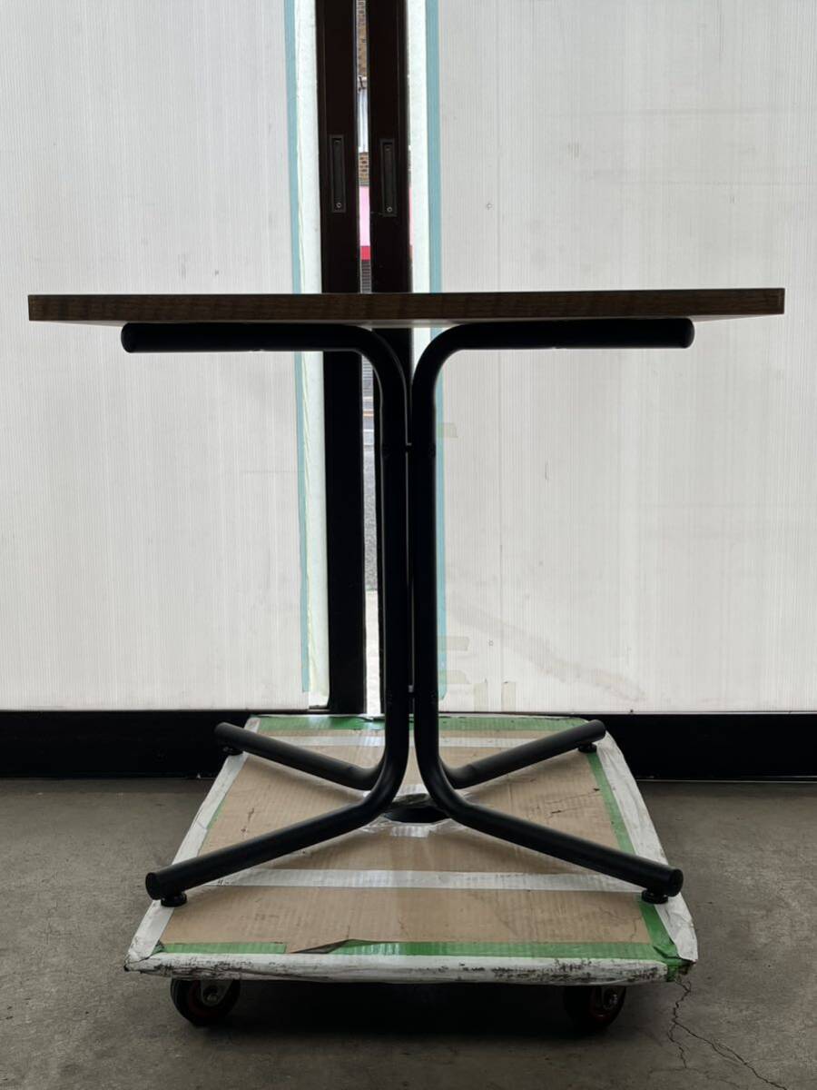 [310]　東谷　ダリオ　カフェテーブル　ダイニングテーブル　正方形テーブル　END-223T　ブラウン　W750×D750　②_画像3