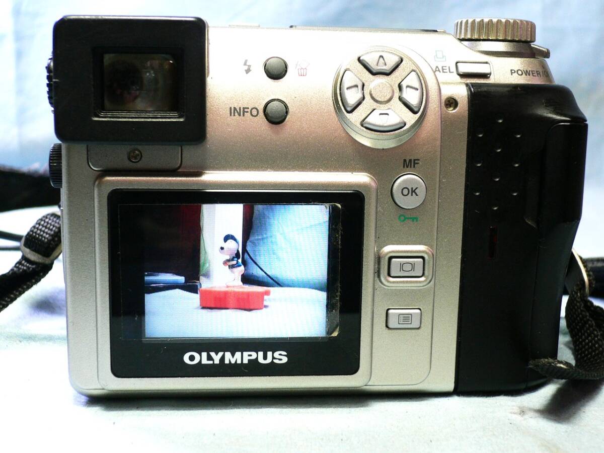 【動作確認済】オリンパス OLYMPUS CAMEDIA C-2100 ★純正ソフトケースとスマートメディア付の画像3