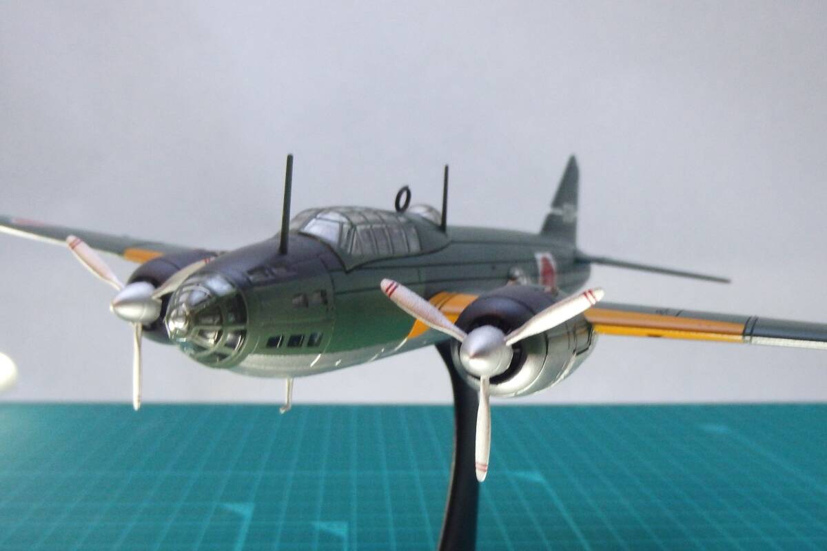 一式陸上攻撃機一一型（第七〇五海軍航空隊）1/120 日本陸海軍機大百科 第31号の画像1