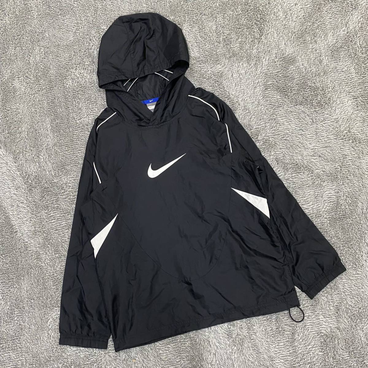 NIKE ナイキ ナイロンパーカー プルオーバー ウインドブレーカー サイズM ブラック 黒 キッズ 子供服 トップス 最落なし （Z16）_画像1