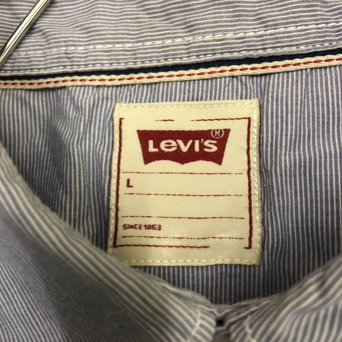 Levi's リーバイス 長袖シャツ サイズL ストライプ 薄手コットン ライトブルー 水色 アメカジ メンズ トップス 最落なし （I18）の画像6