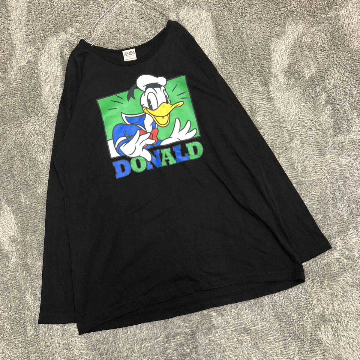 Dia club Disney ディズニー ドナルドダック 長袖Tシャツ 長袖カットソー ロンT サイズL ブラック 黒 メンズ トップス 最落なし （K18）_画像1