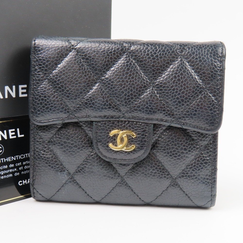 40558★1円スタート★CHANEL シャネル 極美品 マトラッセ ココマーク ミニウォレット 二つ折り財布 キャビアスキン ブラック_画像1