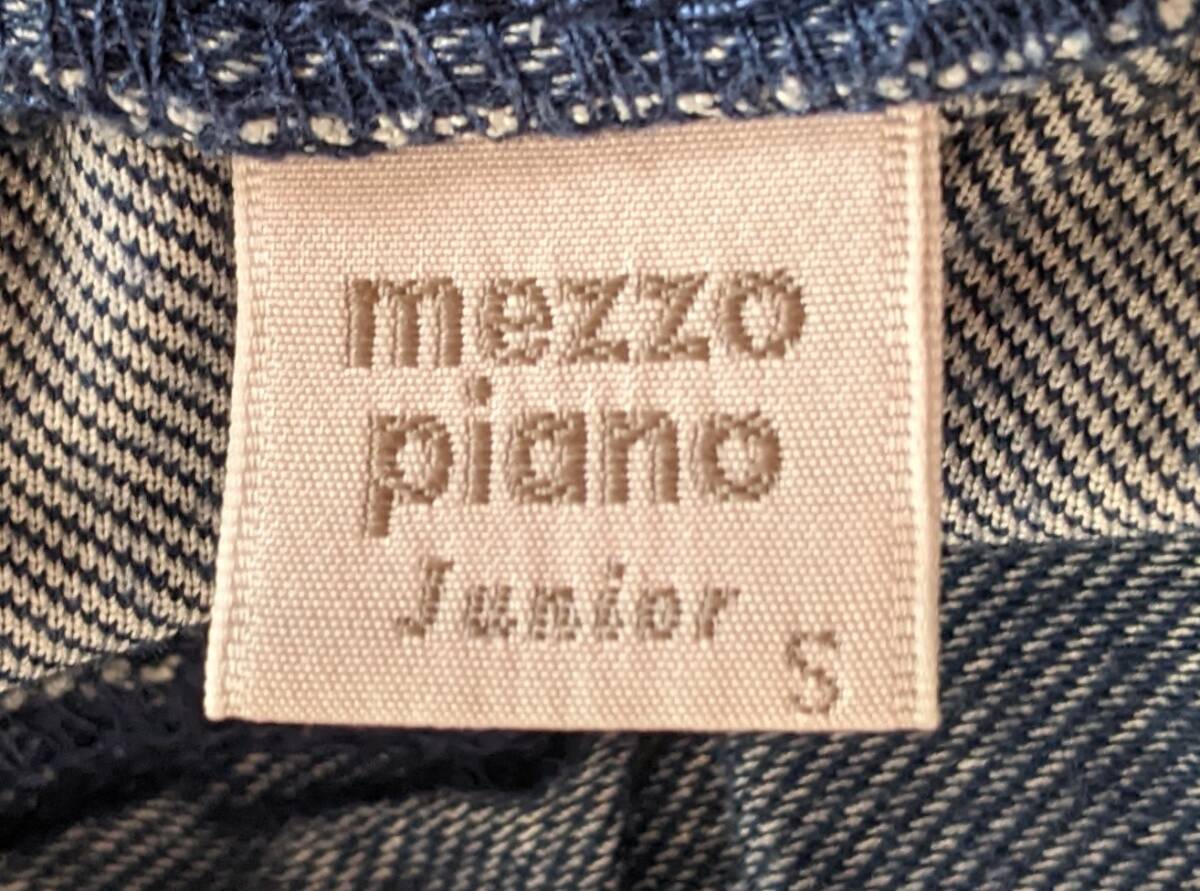  have on little Mezzo Piano Junior inner pants attaching skirt size S(140)