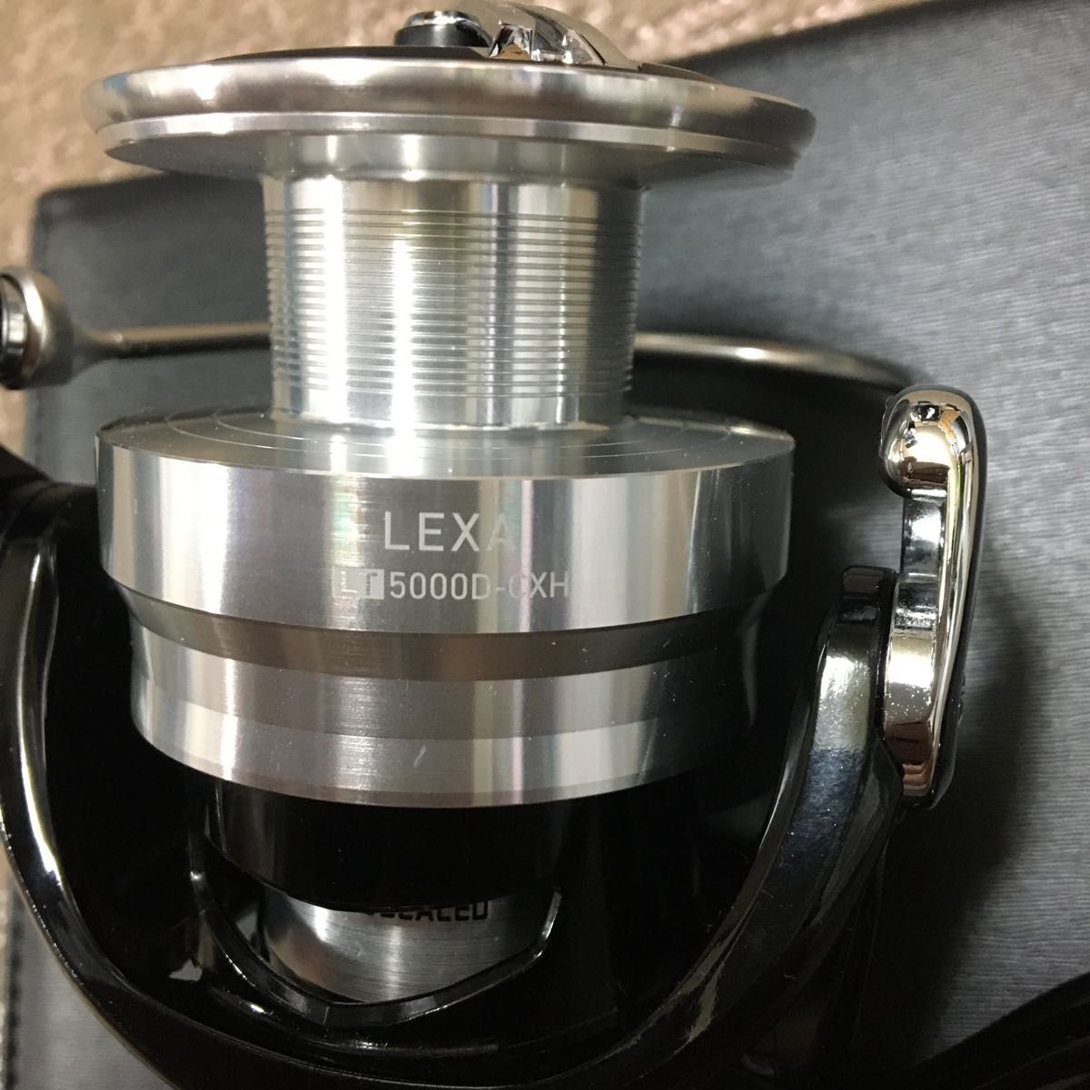 ダイワ 19レグザ LT5000D-CXH ゴメクサスハンドルノブカスタム ダイワ 19レグザ LT5000D-CXH ゴメクサスハンドルノブカスタム