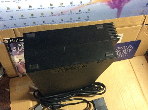 PS2 本体 コントローラー メモカ AVケーブル 他 送料無料 中古動作品 SCPH-30000 PlayStation2 sony ソニー ソフト付き