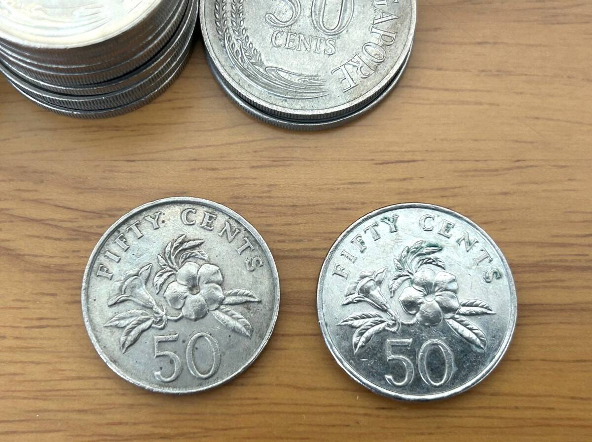 1880　シンガポール 硬貨　大量　おまとめ　1ドル／80枚　50セント／224枚　重量 3426g_画像8