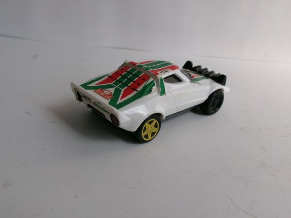 ★貴重　トミカ TOMICA　M1M ランチア ストラトス LANCIA STRATOS HF RALLY　ベトナム製_画像2