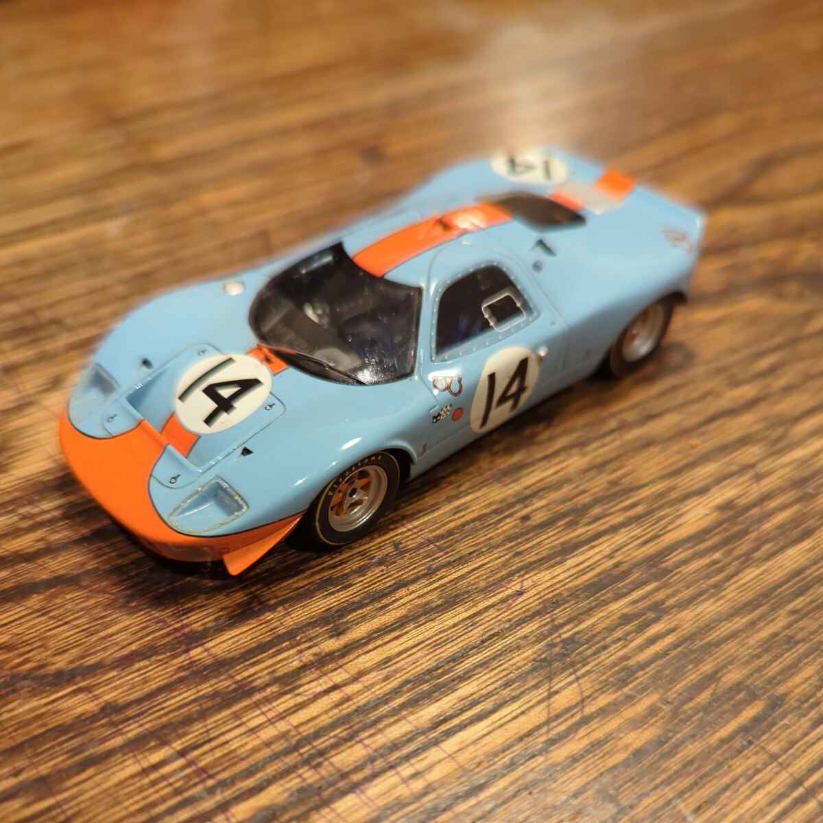 1/43 Record FORD GT40 ビザール BIZARRE_画像3