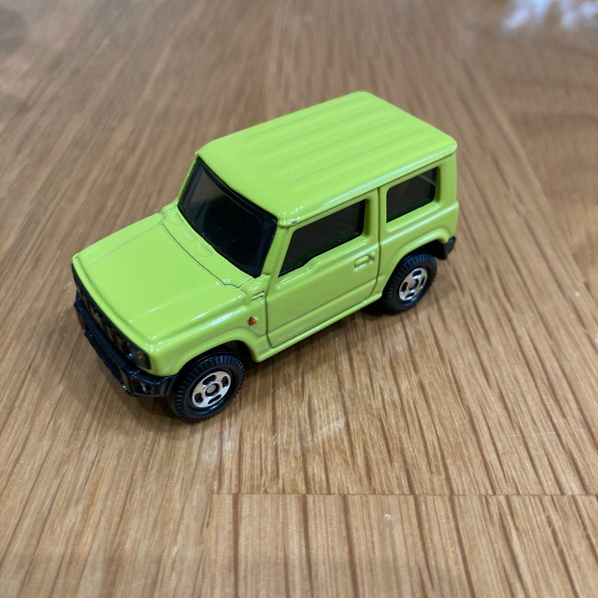 トミカ　SUZUKI JIMNY【箱無し】