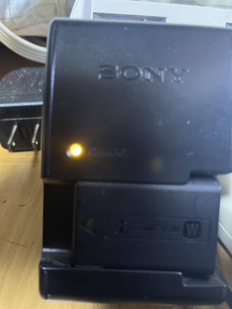 SONY Sony BC-VW1:NP-FW50 充電器＆バッテリー2個_画像7