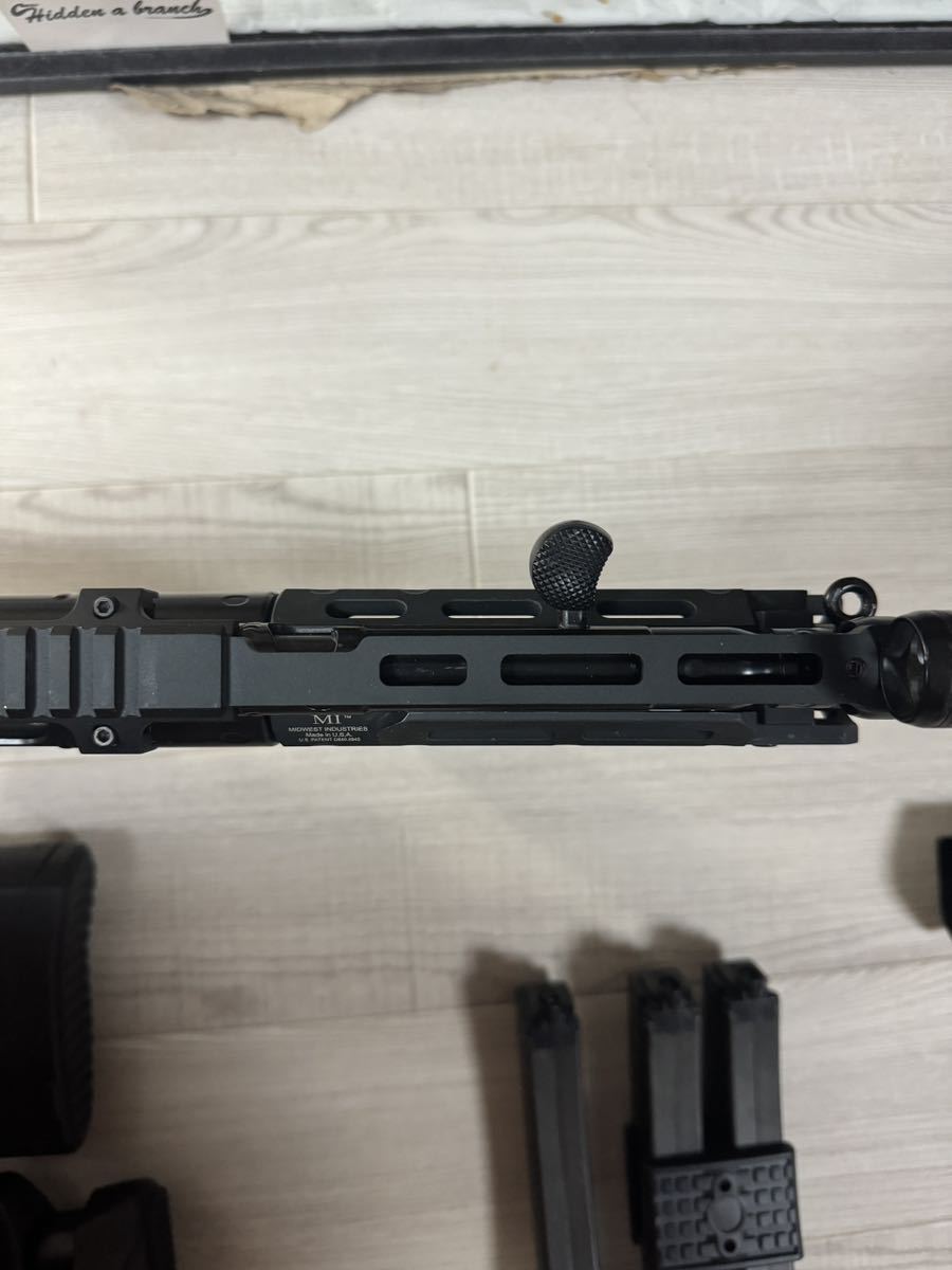 東京マルイ 次世代 電動ガン MP5 パーツ多数 Army Force マウント マガジン 4本 エアガン M-LOK ハンドガード フォールディングストック_画像7