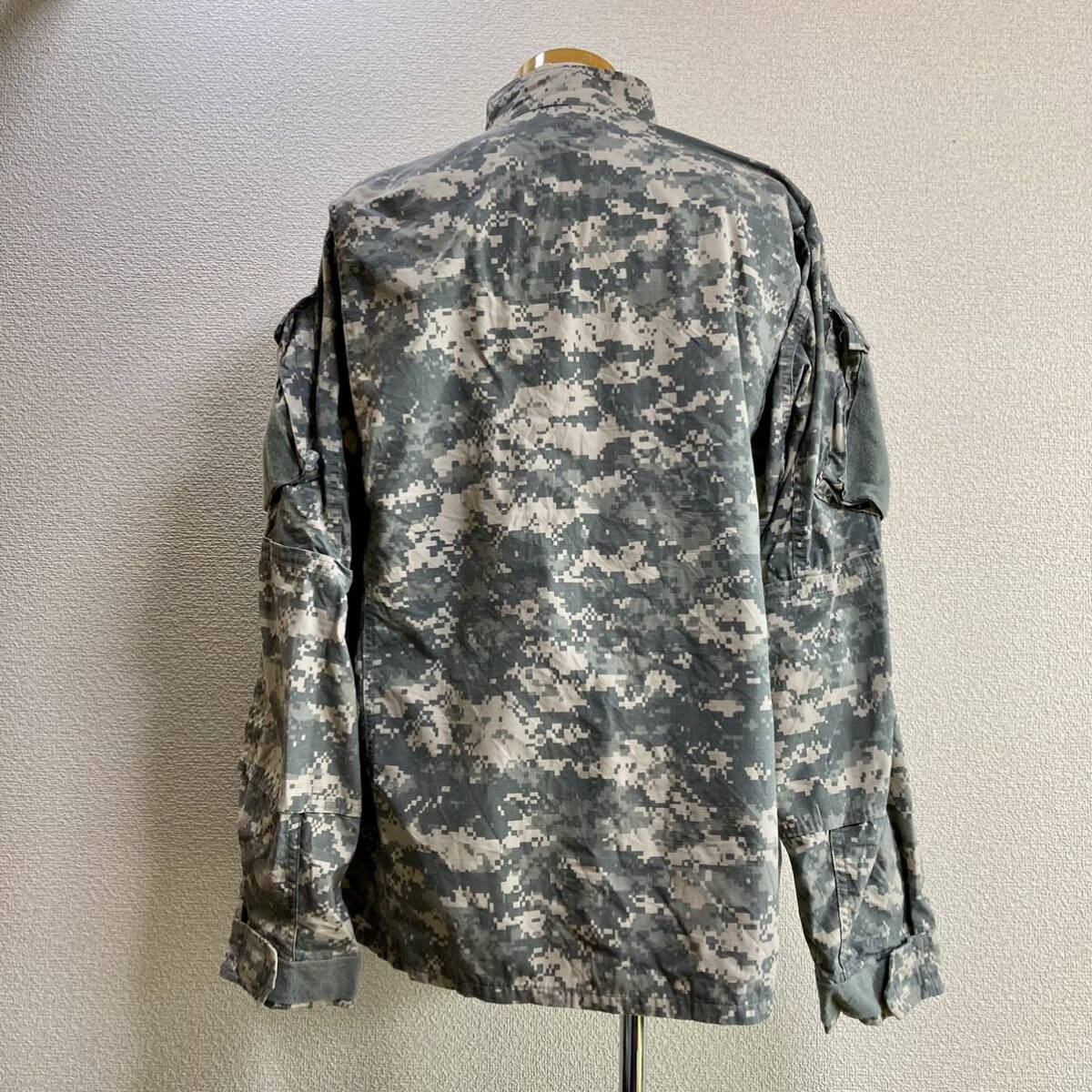 米軍実物 ACU デジカモ 迷彩ジャケット【Large-Long】ミリタリージャケット Army Combat Uniform Coat デジタルカモフラージュ 2005年納入_画像7