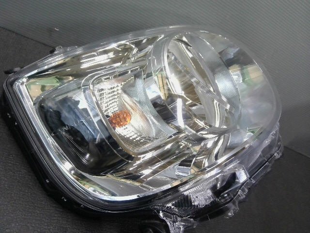 5kurudepa R5年 ムーヴ キャンバス 5BA-LA850S 右 ヘッド ランプ ライト ハロゲン KOITO 100-6908C LA860S X 点灯OK 美品 32890_画像3