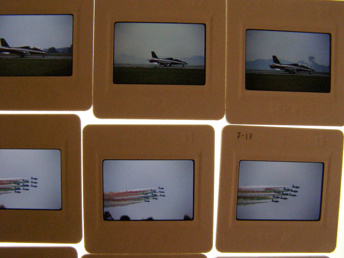 (B23)739 写真 古写真 飛行機 航空ショー 1985年 リボルト イタリア アクロバット飛行隊 フィルム ネガ まとめて 20コマ _画像3