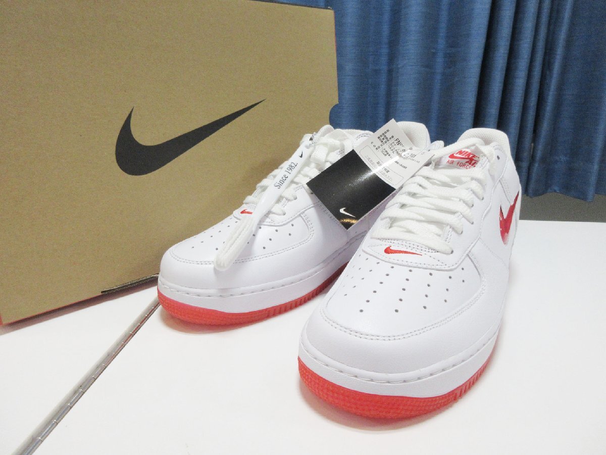 1000円～未使用 ナイキ NIKE AIR FORCE 1 LOW RETRO エアフォース1 カラーオブザマンス FN5924-101 スニーカー 30㎝_画像1