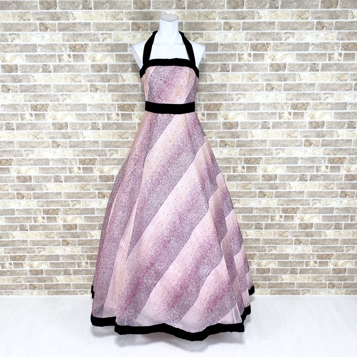 カラードレス MICHEL KLEIN 9T ピンク系装飾 ボリュームスカート ウエディング 舞台衣装 お色直し イベント 　中古２９２１_画像1