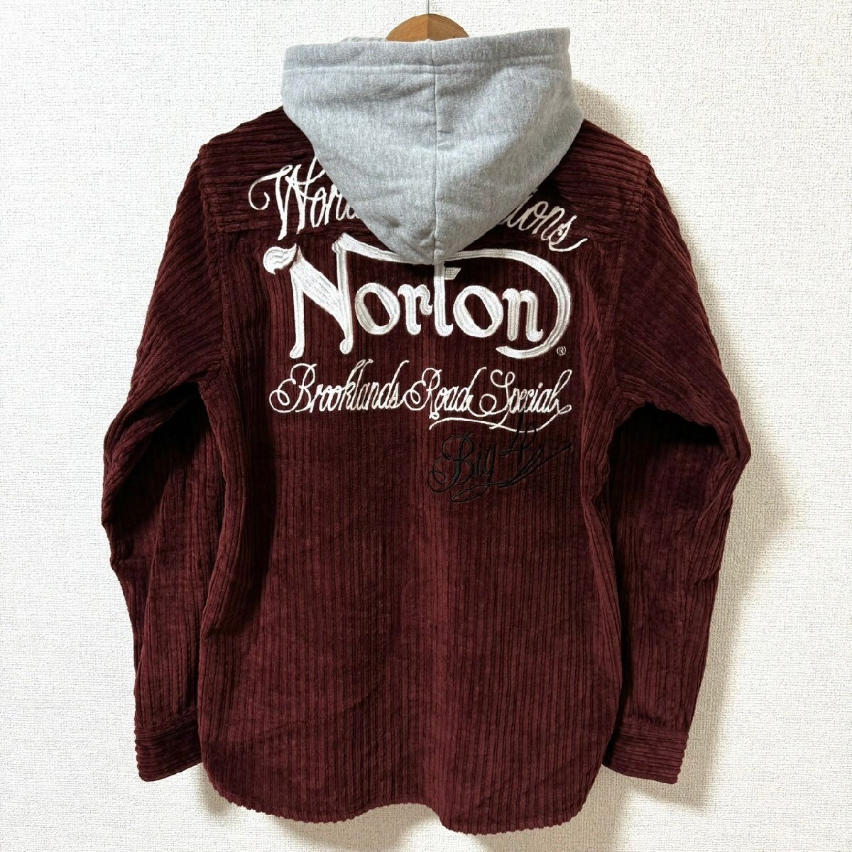 (^w^)b Norton ノートン 太畝 コーデュロイ ロング スリーブ 長袖 シャツ ジャケット ビッグ ロゴ 刺繍 フード付き 取外可 XL 8411EE_画像1