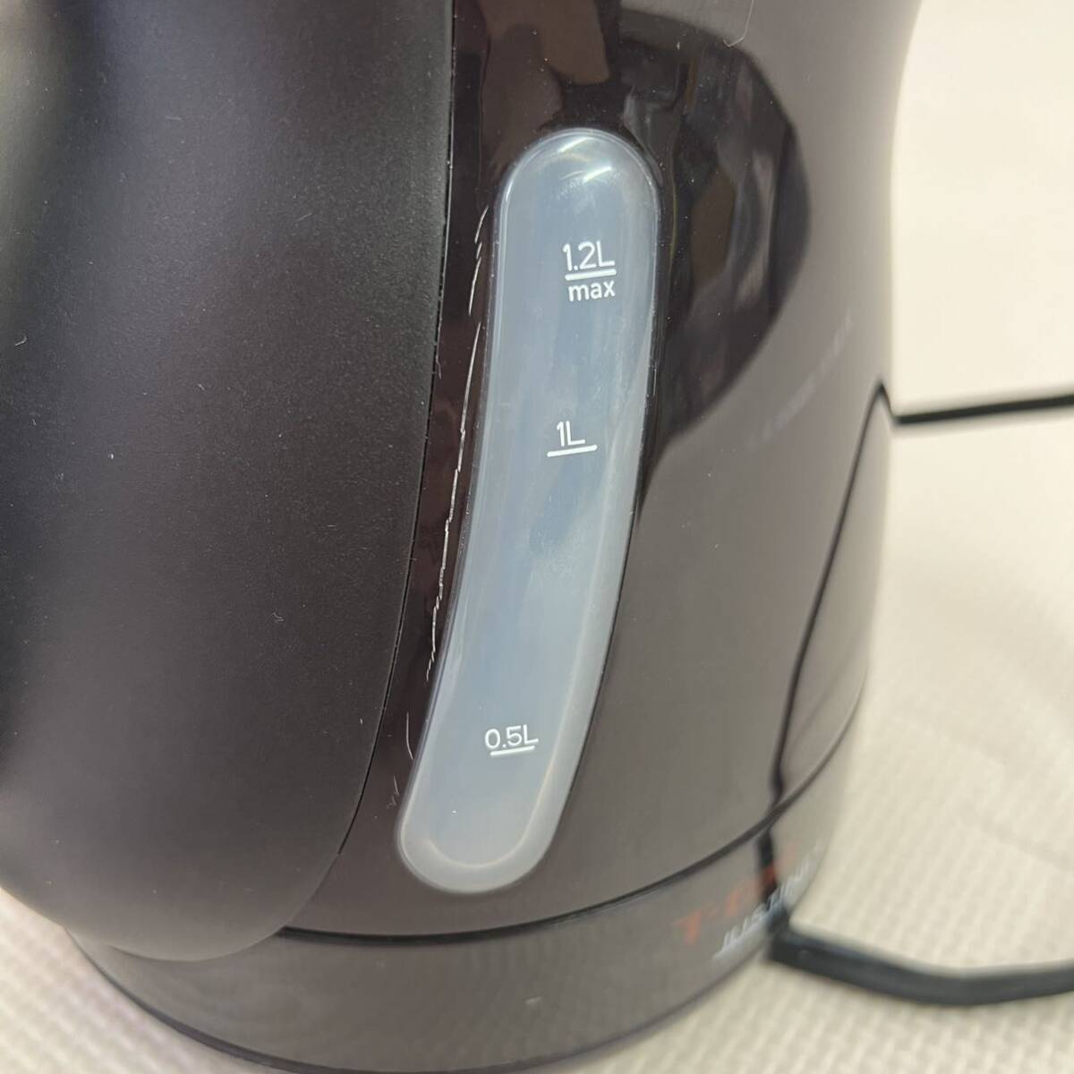 電気ケトル 1.2L T-fal ティファール KO3408JP/87A 3920 一人暮らし　ブラック_画像4