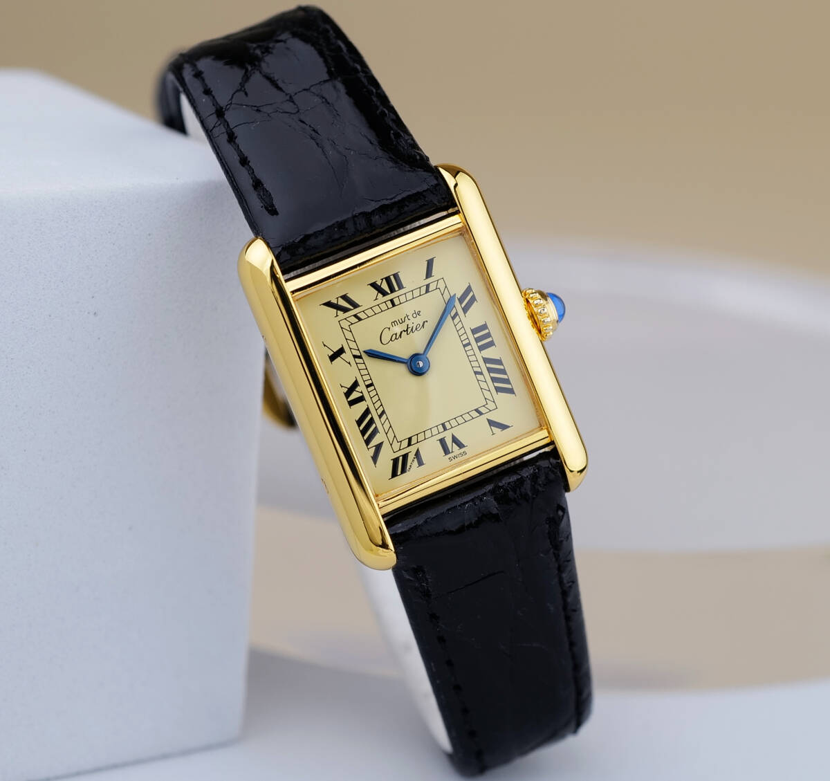 美品 カルティエ マスト タンク アイボリー ローマン SM Cartier_画像2